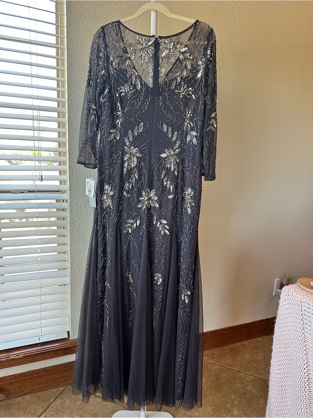 Oleg Cassini three quarter sleeve beaded gown with godets charcoal SZ 16w NWT - Picture 4 of 7